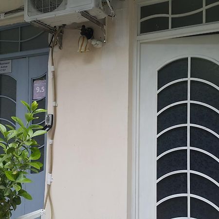 Apartment On Rustaveli Avenue Τυφλίδα Εξωτερικό φωτογραφία