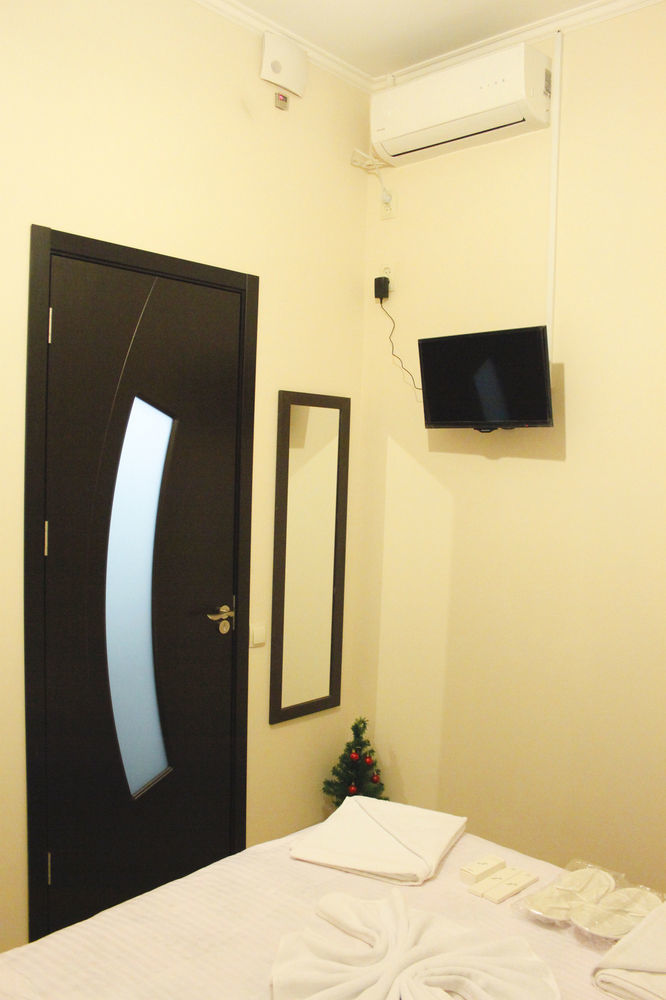 Apartment On Rustaveli Avenue Τυφλίδα Εξωτερικό φωτογραφία