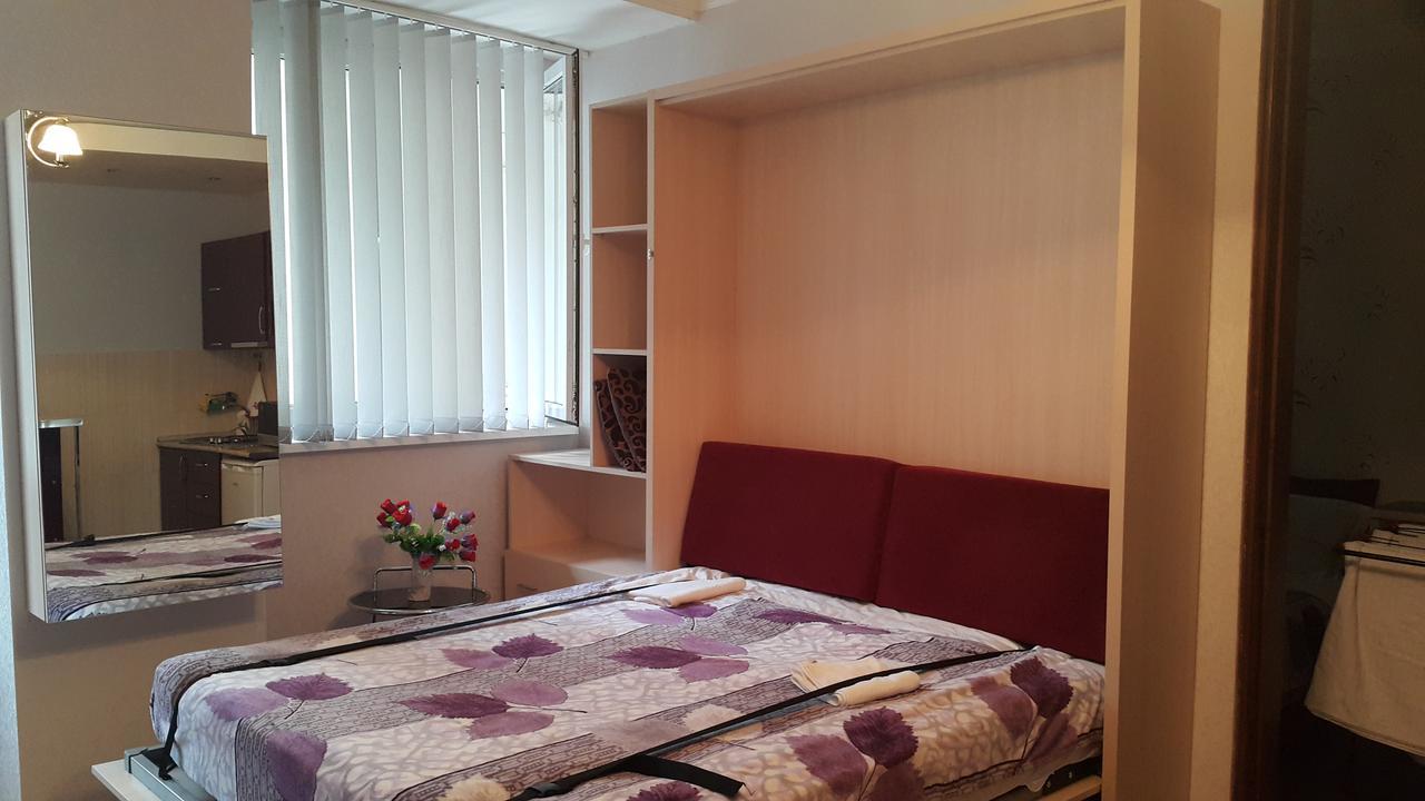 Apartment On Rustaveli Avenue Τυφλίδα Εξωτερικό φωτογραφία